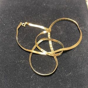 14 karat yellow gold 20 inch herringbone chain